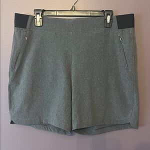 Calia Women's Mid Rise Gray Pull-On Shorts with pockets NWT Large